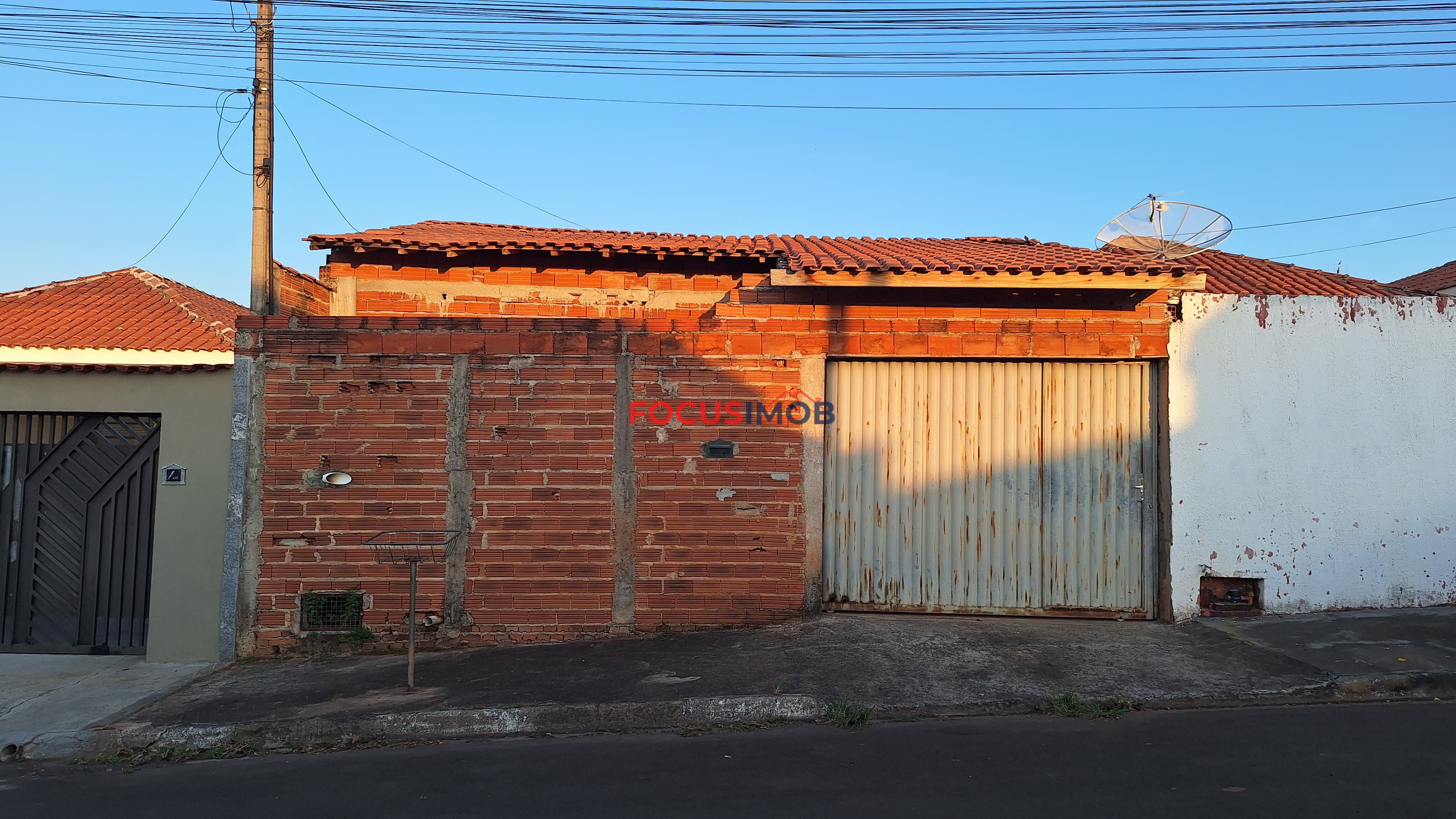 Casa com 02 dormitórios à Venda Parte Alta do Istor Luppi em Itapira/SP