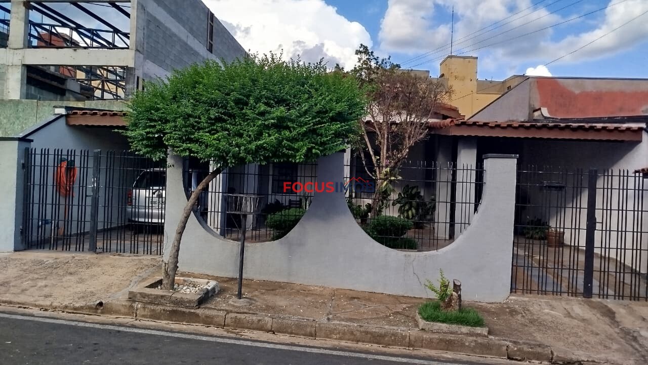 Casa com dois dormitórios terreno de 250m2 -  Mogi Guaçu/SP