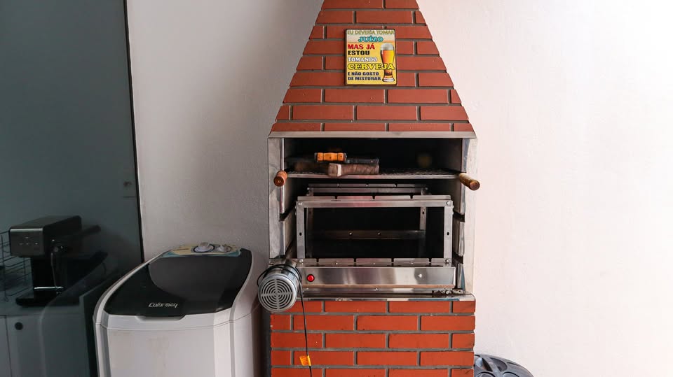 CASA À VENDA – na parte Alta do ISTOR LUPPI em Itapira/SP