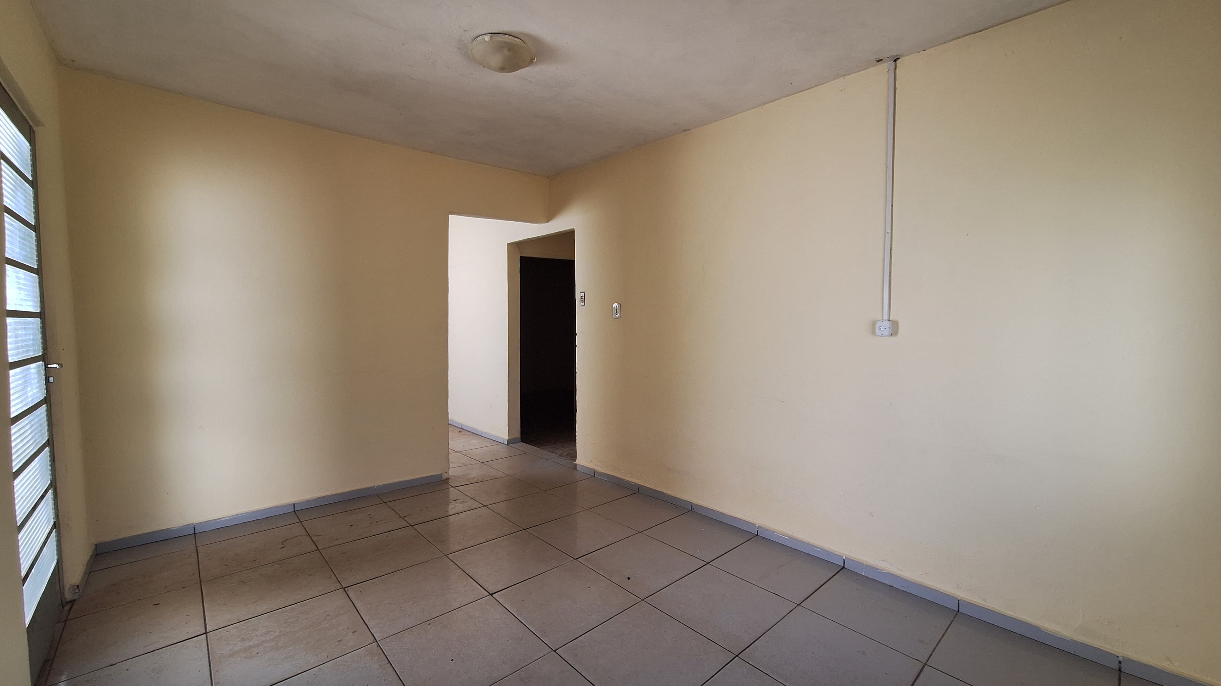 Casa à venda com Edícula nos Fundos no Parque do Estado em Mogi Mirim