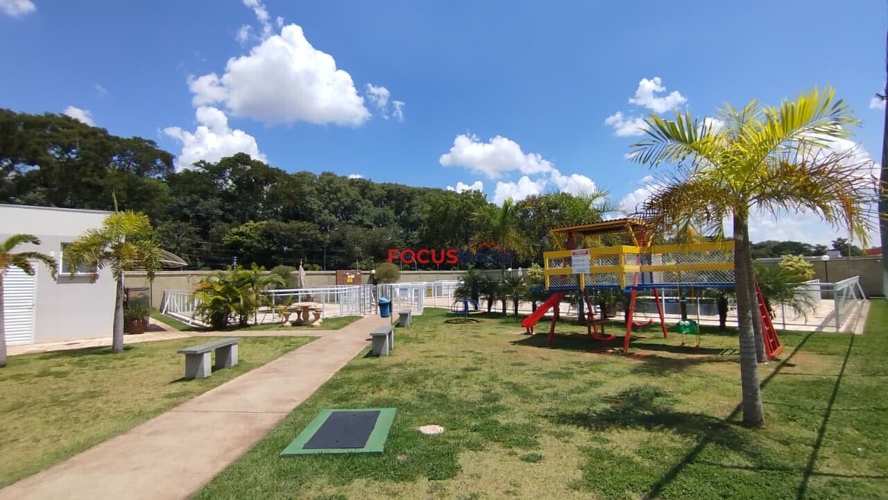 Apto Borboletas com quase todos os móveis inclusos