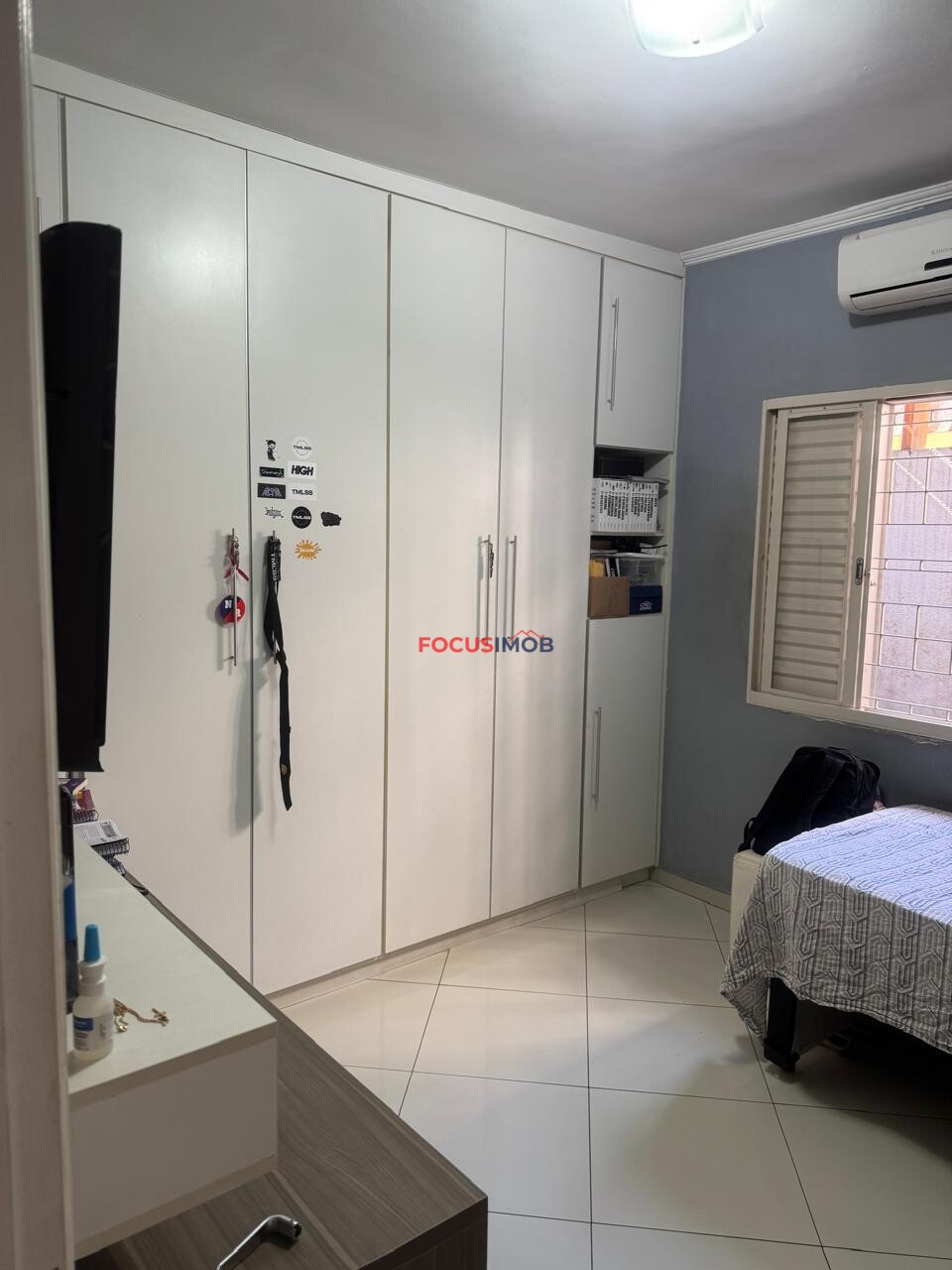 LINDA CASA COM PISCINA À VENDA – JARDIM CASA GRANDE | MOGI GUAÇU/SP