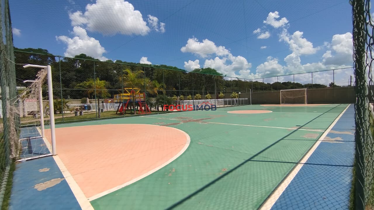 Apto Borboletas com quase todos os móveis inclusos