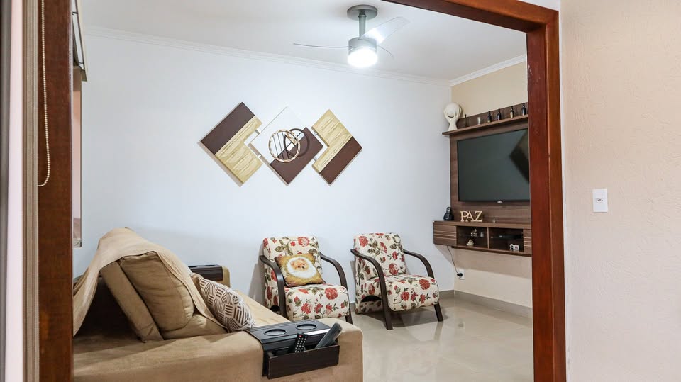 CASA À VENDA – na parte Alta do ISTOR LUPPI em Itapira/SP