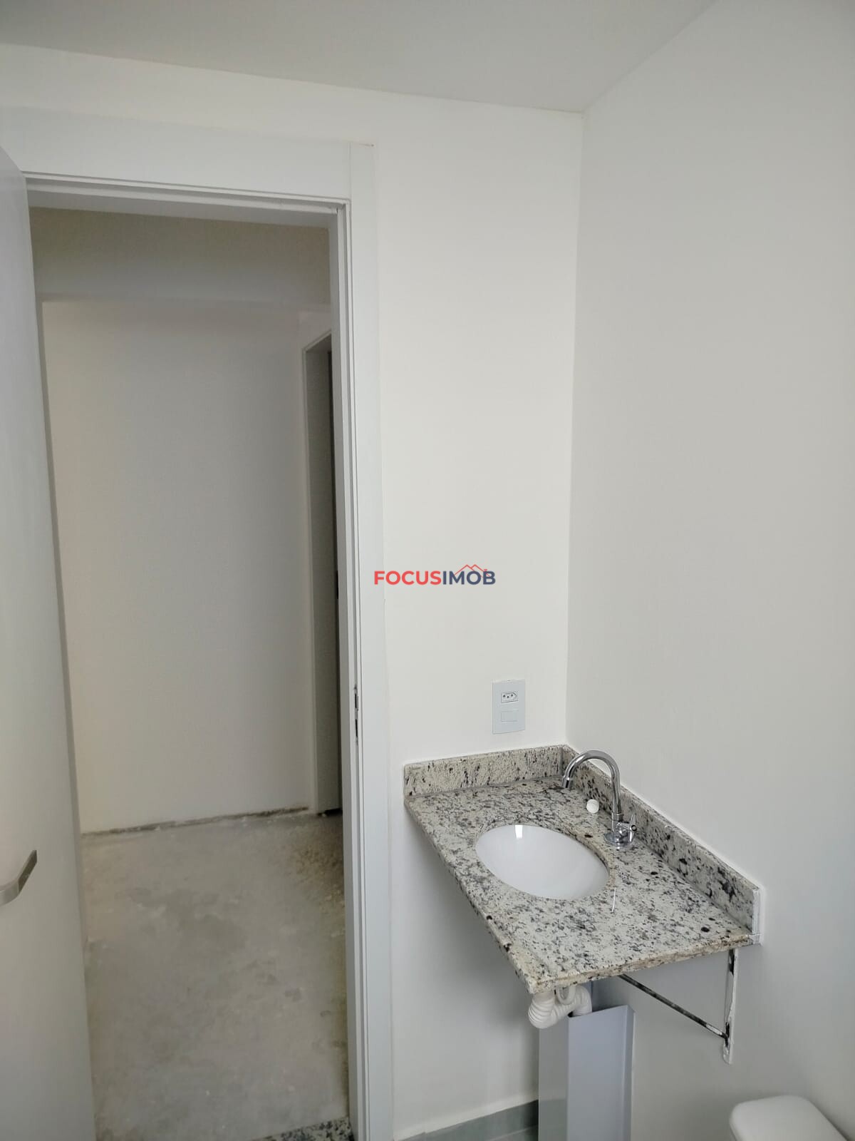 Vende Apartamento  Portal Michelangelo - Mogi Mirim.