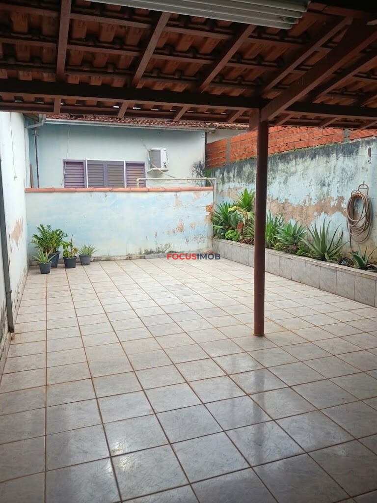 CASA À VENDA COM EDÍCULA – VILA PARAÍSO - MOGI GUAÇU