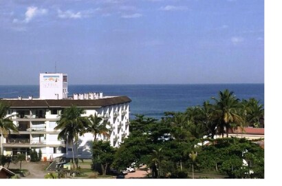 Apartamento à Venda na Praia das Toninhas – Ubatuba/SP | 3 Dormitórios, Suíte, Piscina e Porteira Fechada