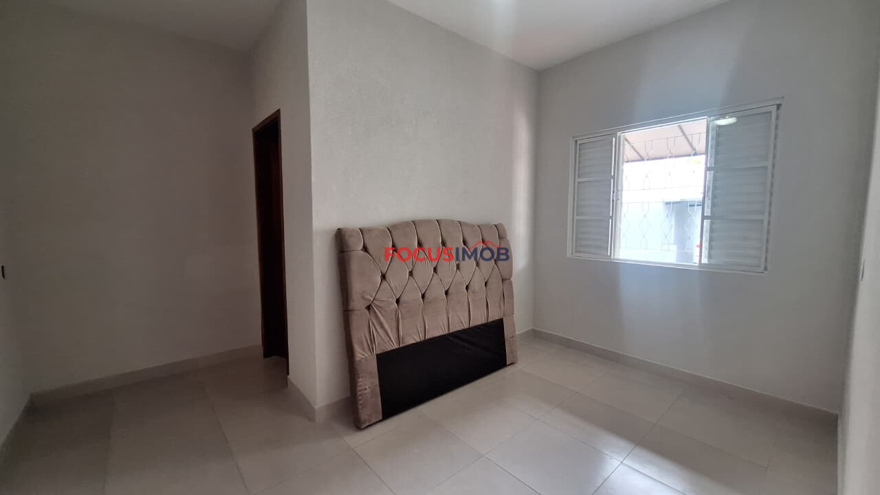 Casa moderna à venda com lazer completo e energia fotovoltaica