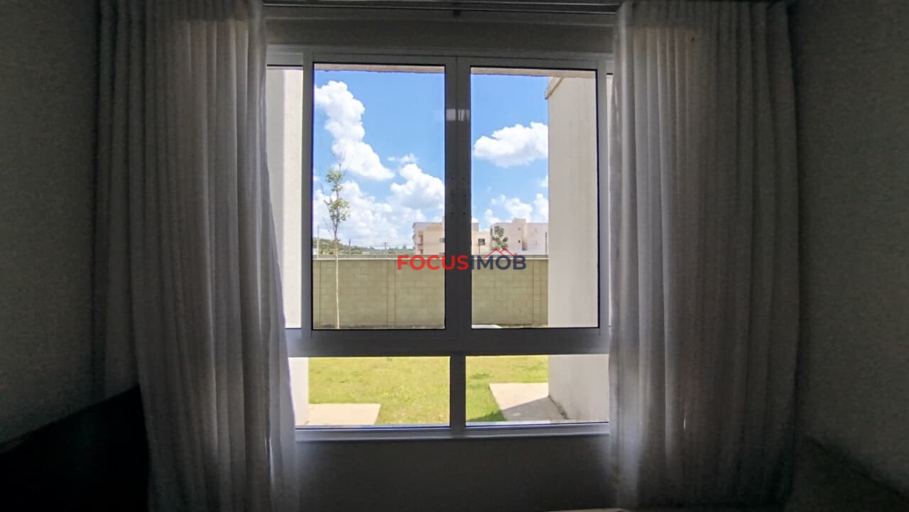 Apto Borboletas com quase todos os móveis inclusos