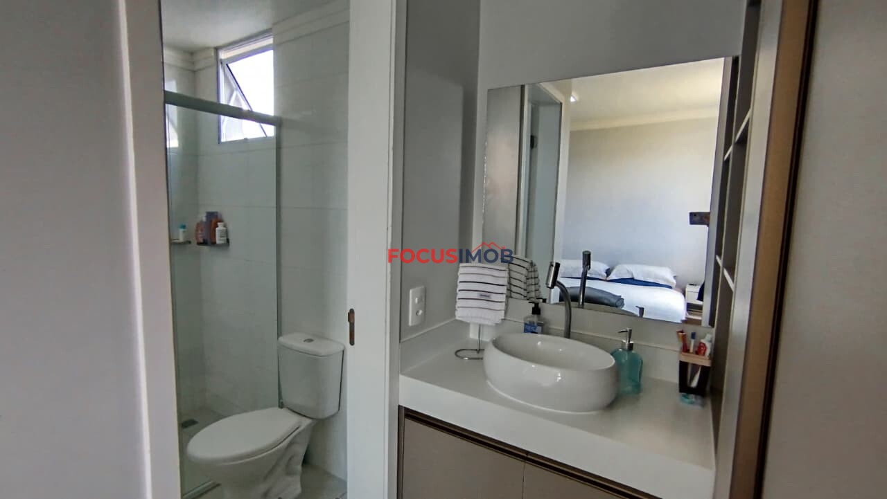 Apto Borboletas com quase todos os móveis inclusos