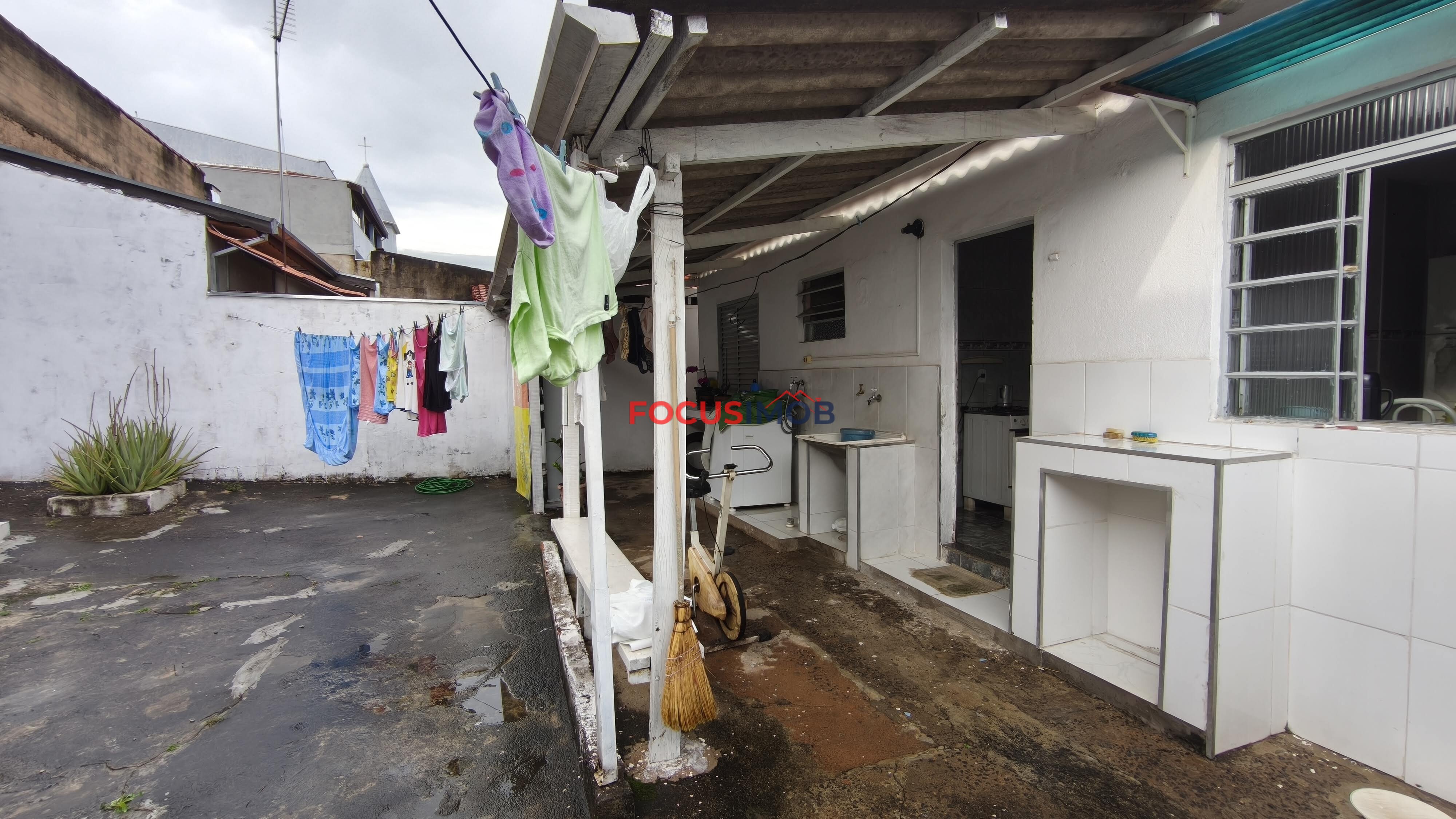 Casa a Venda 3 dormitórios no Figueiredo em Itapira/SP