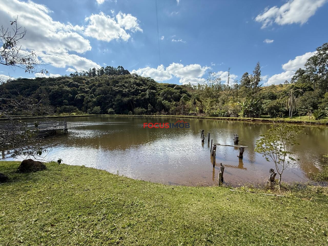 Oportunidade!!! Pesqueiro em pleno funcionamento com possibilidade para rede hoteleira