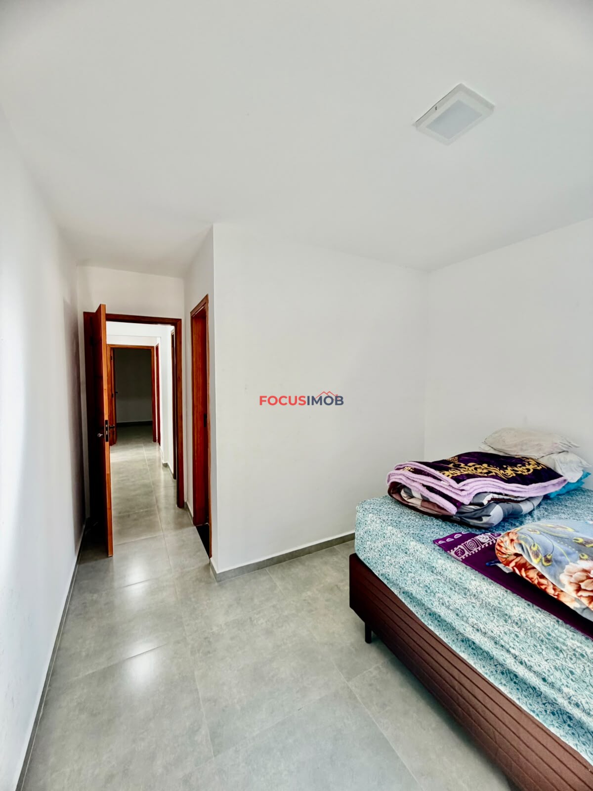 CASA DISPONÍVEL NO SAKAIDA - MOGI GUAÇU
