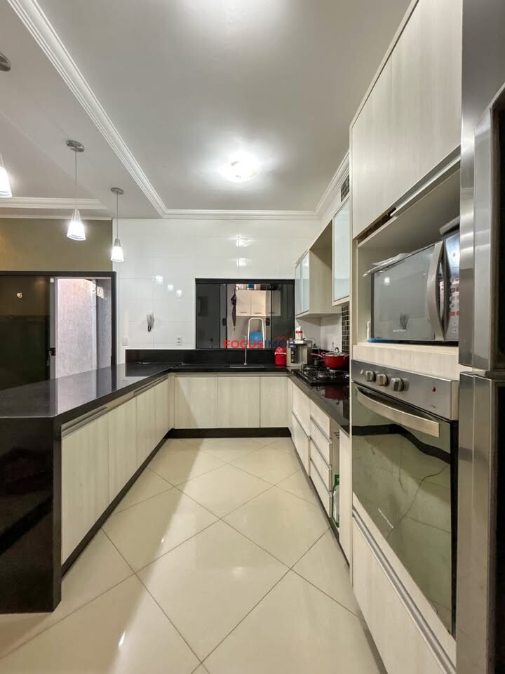 CASA DISPONÍVEL NO JARDIM CAMARGO