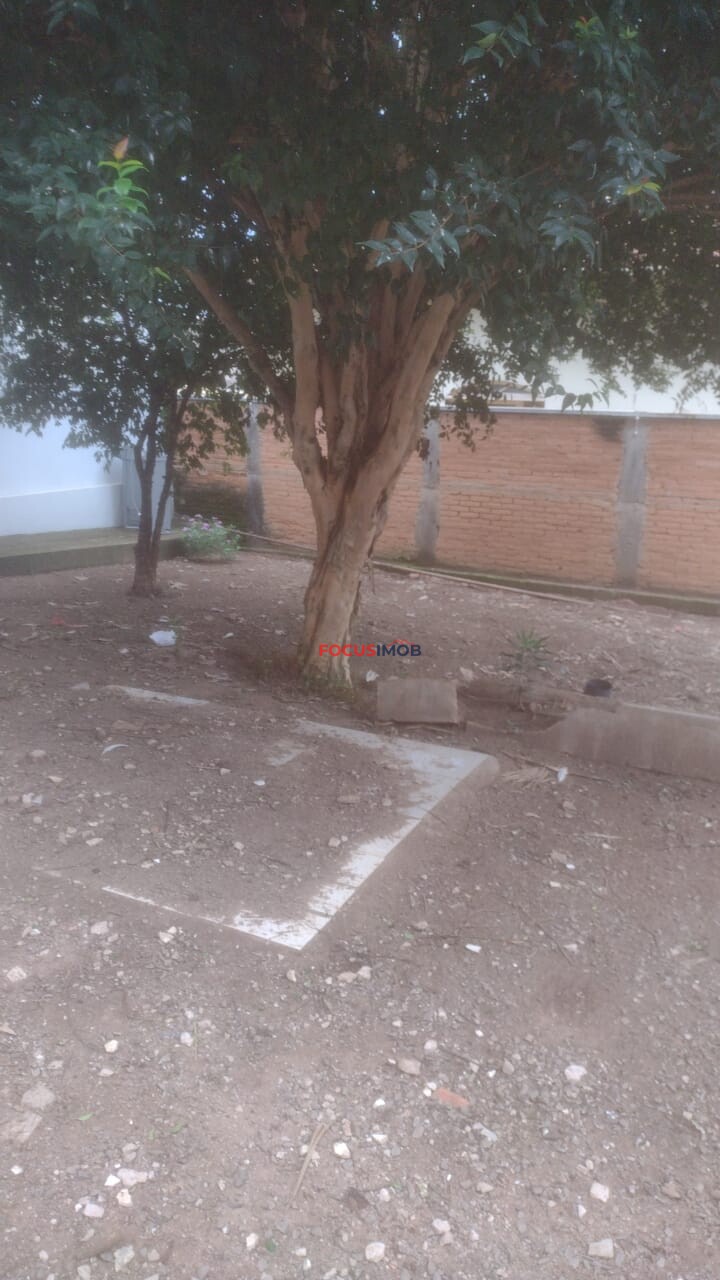 OPORTUNIDADE NO JARDIM SELMA – MOGI GUAÇU Vendo Edícula em terreno de 325m² (13m de frente).