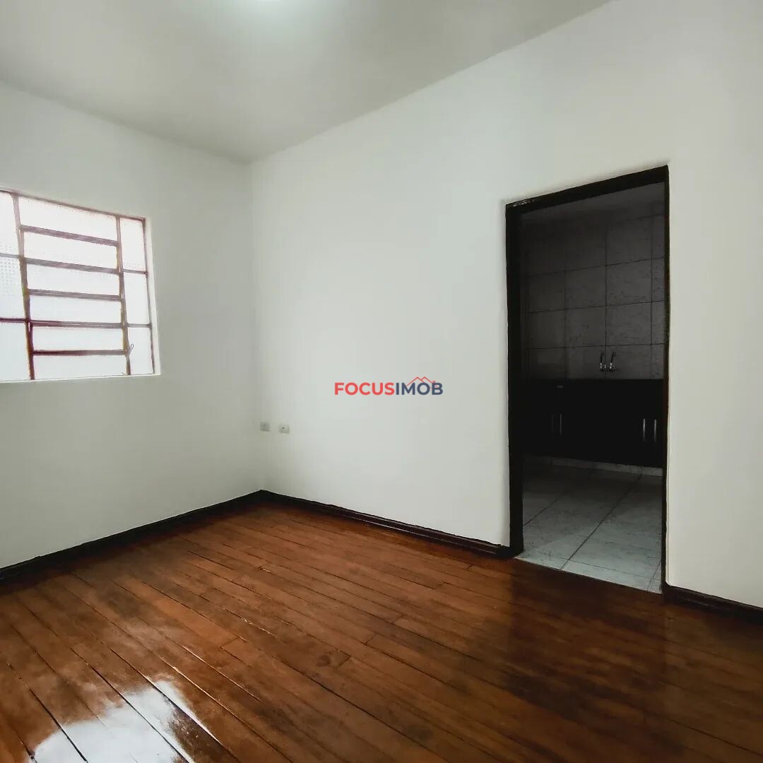 Casa á Venda no centro de Itapira-SP