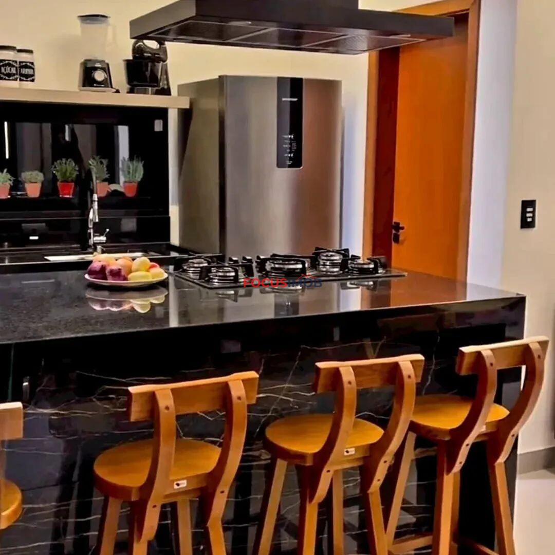 Casa a Venda Águas de Lindóia Maria Andrade