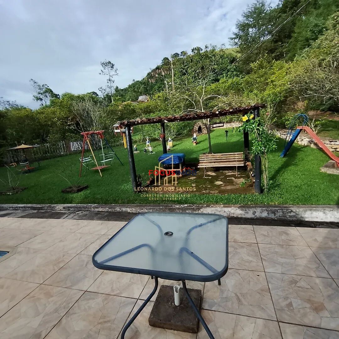 Sítio em Monte Alegre