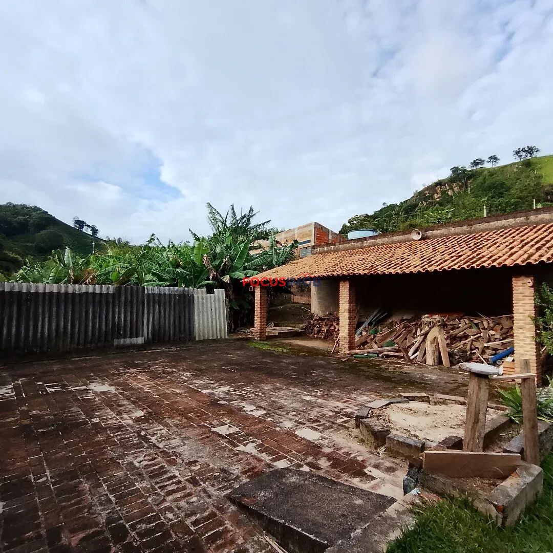 Sítio em Monte Alegre