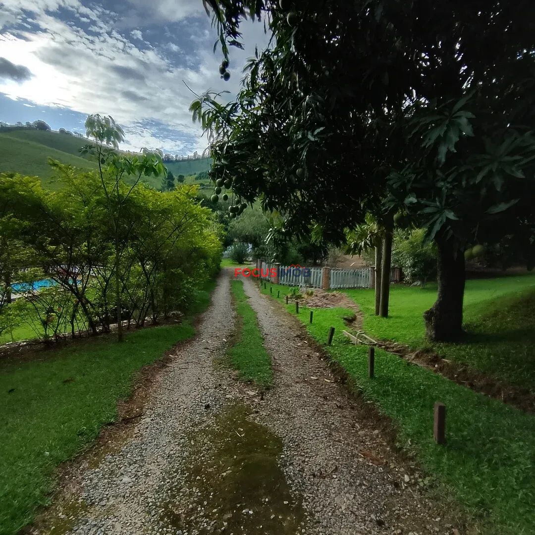 Sítio em Monte Alegre