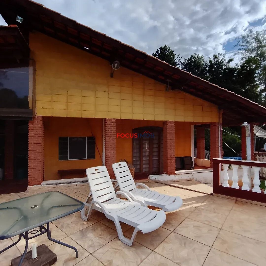 Sítio em Monte Alegre