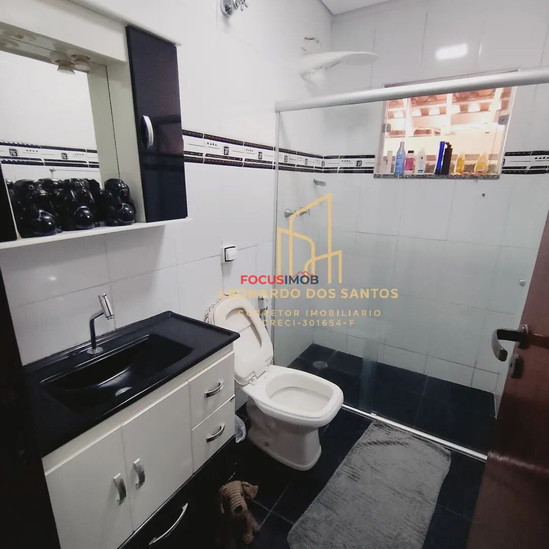 Casa a venda em Amparo