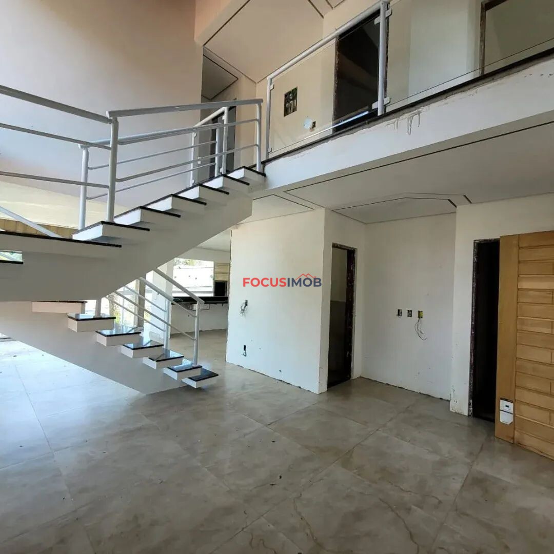 Casa nova em Águas de Lindóia