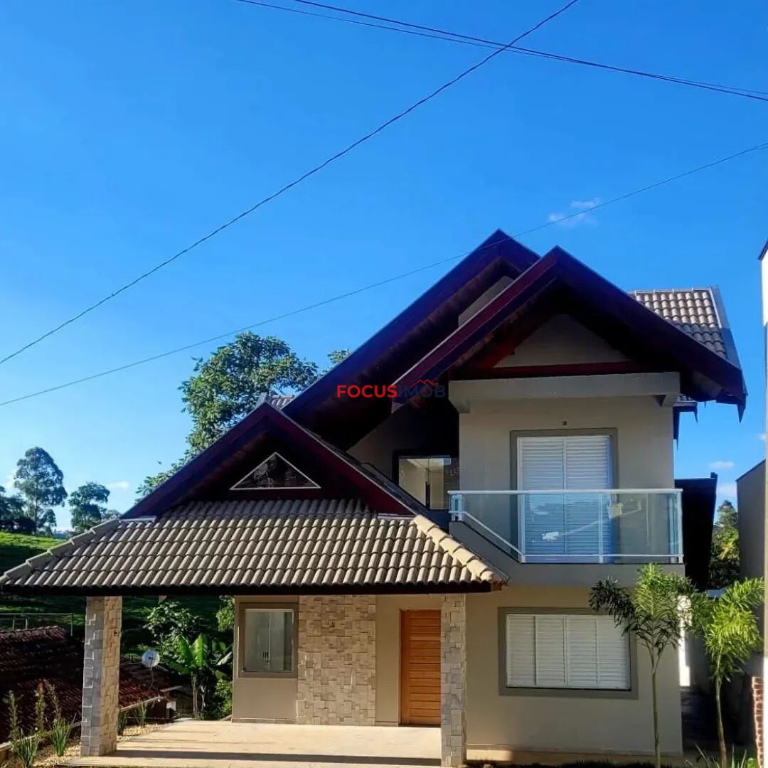 Casa nova em Águas de Lindóia