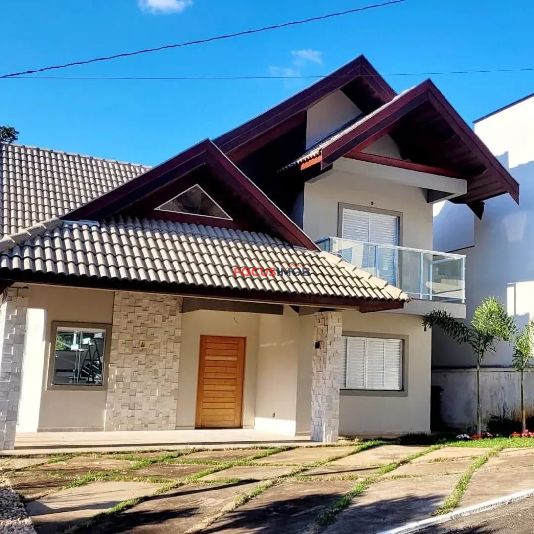 Casa nova em Águas de Lindóia