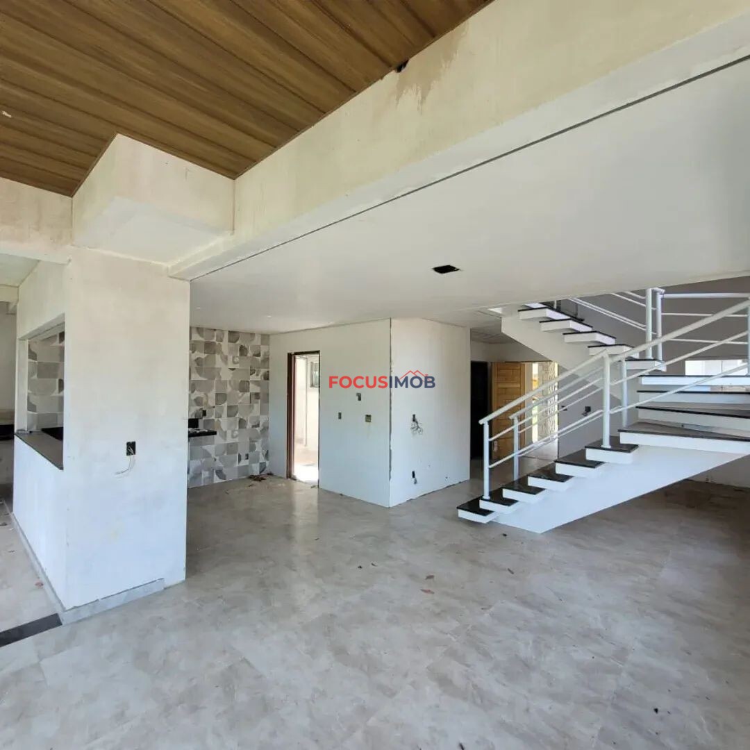 Casa nova em Águas de Lindóia