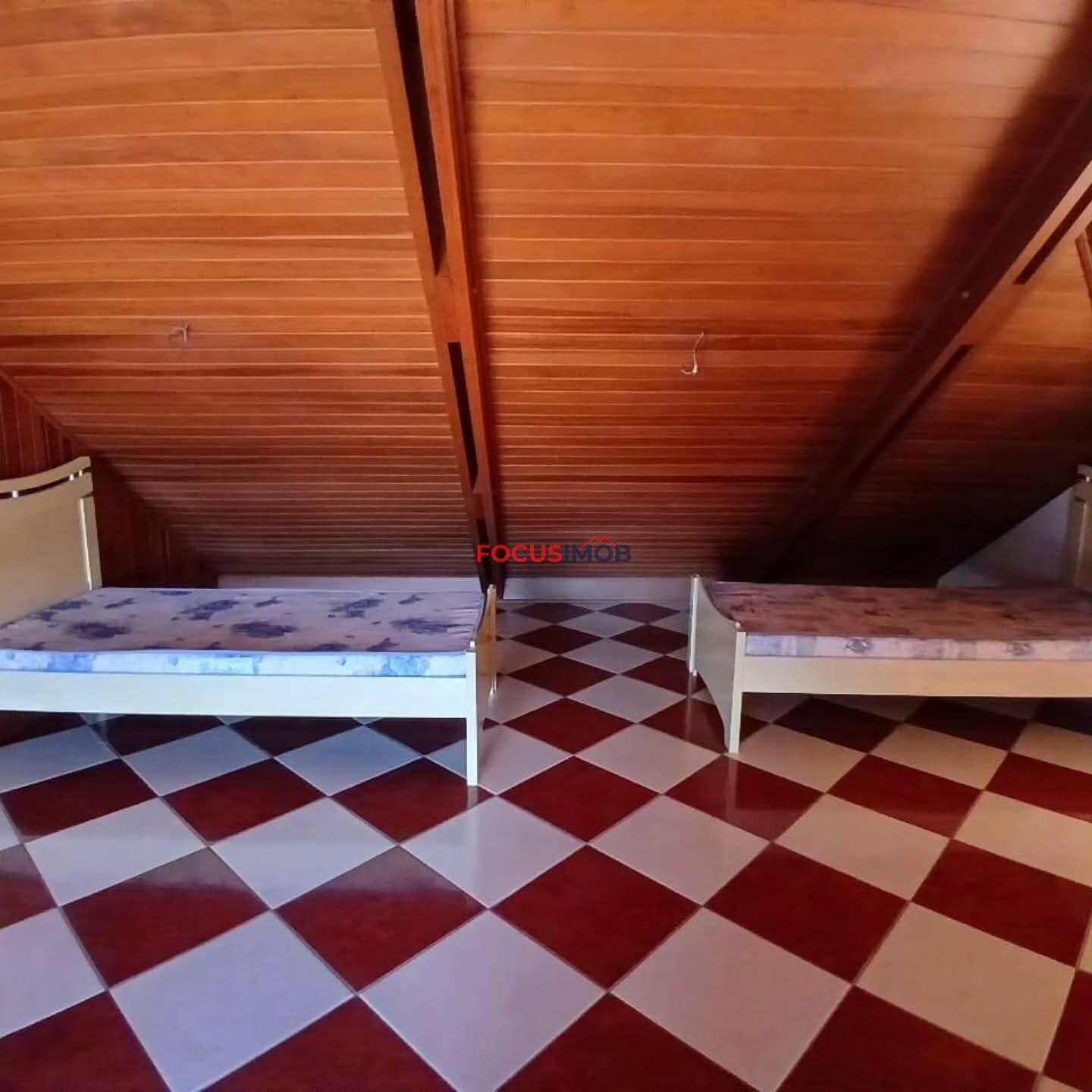 Casa a Venda Águas de Lindóia