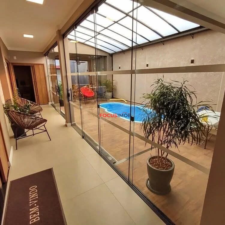 Casa a Venda Águas de Lindóia