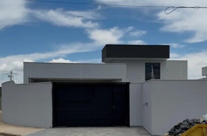 Casa Ni Pires Itapira SP