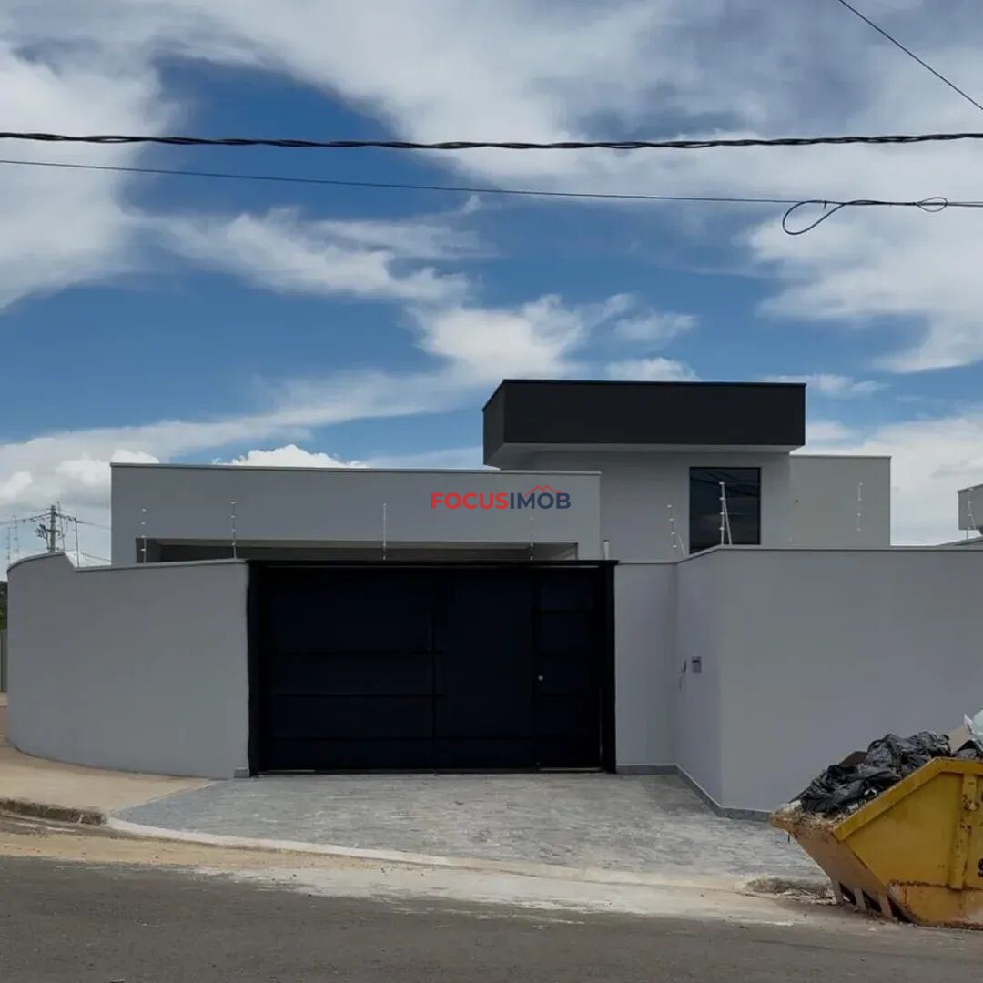 Casa Ni Pires Itapira SP