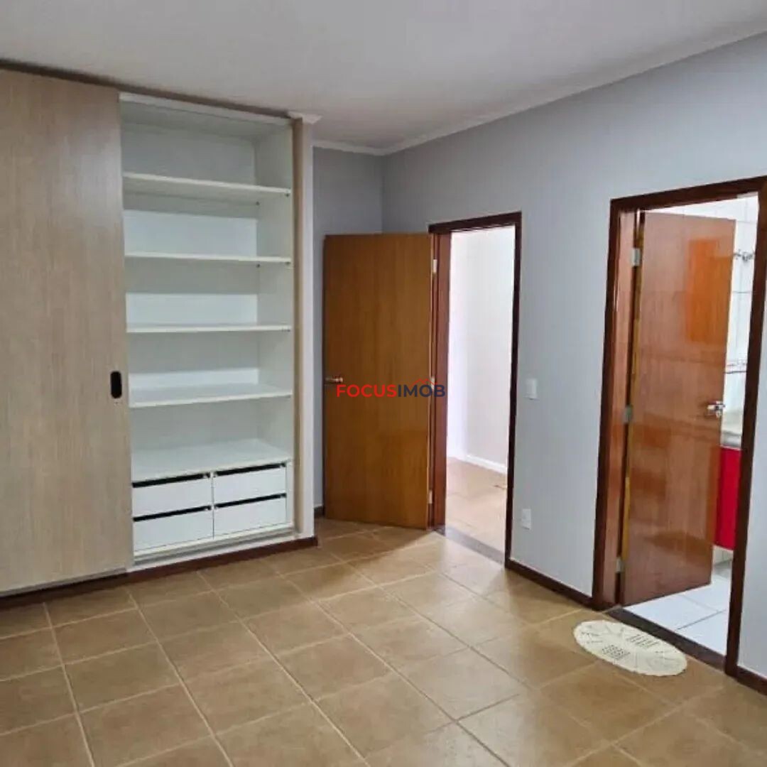 Casa a Venda Águas de Lindóia