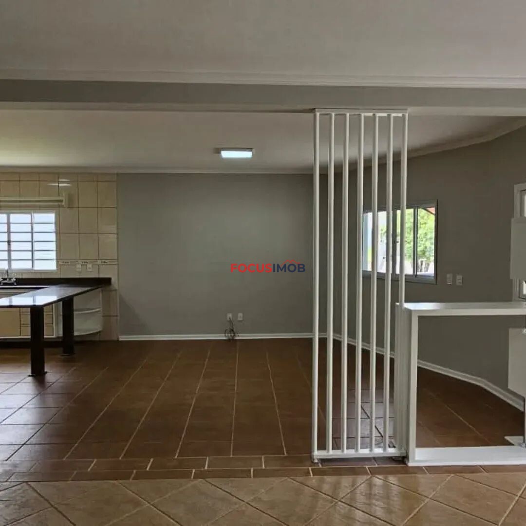 Casa a Venda Águas de Lindóia