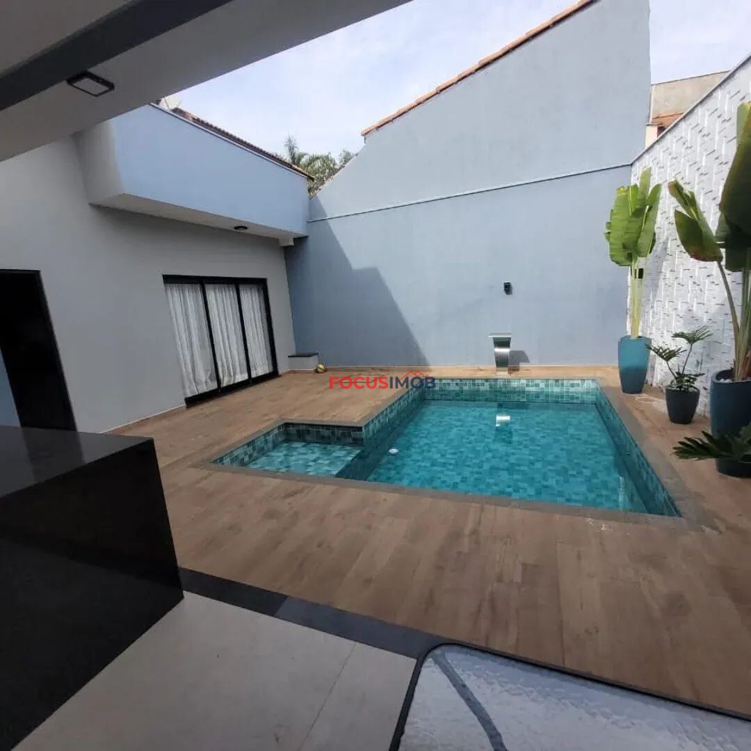 Casa a Venda Águas de Lindóia