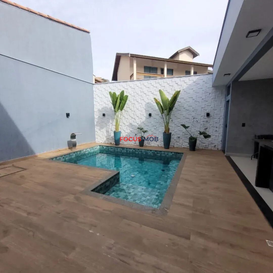 Casa a Venda Águas de Lindóia