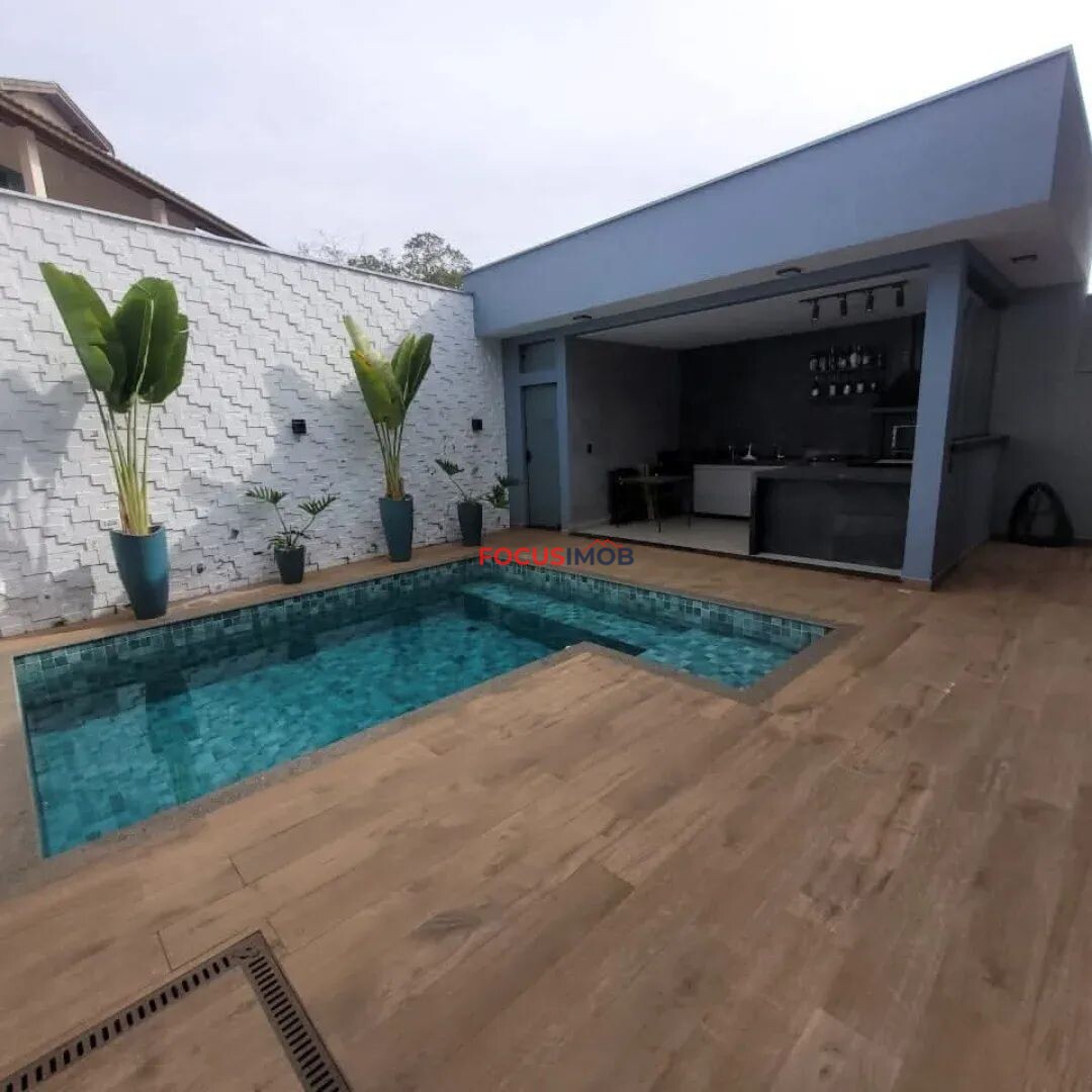 Casa a Venda Águas de Lindóia