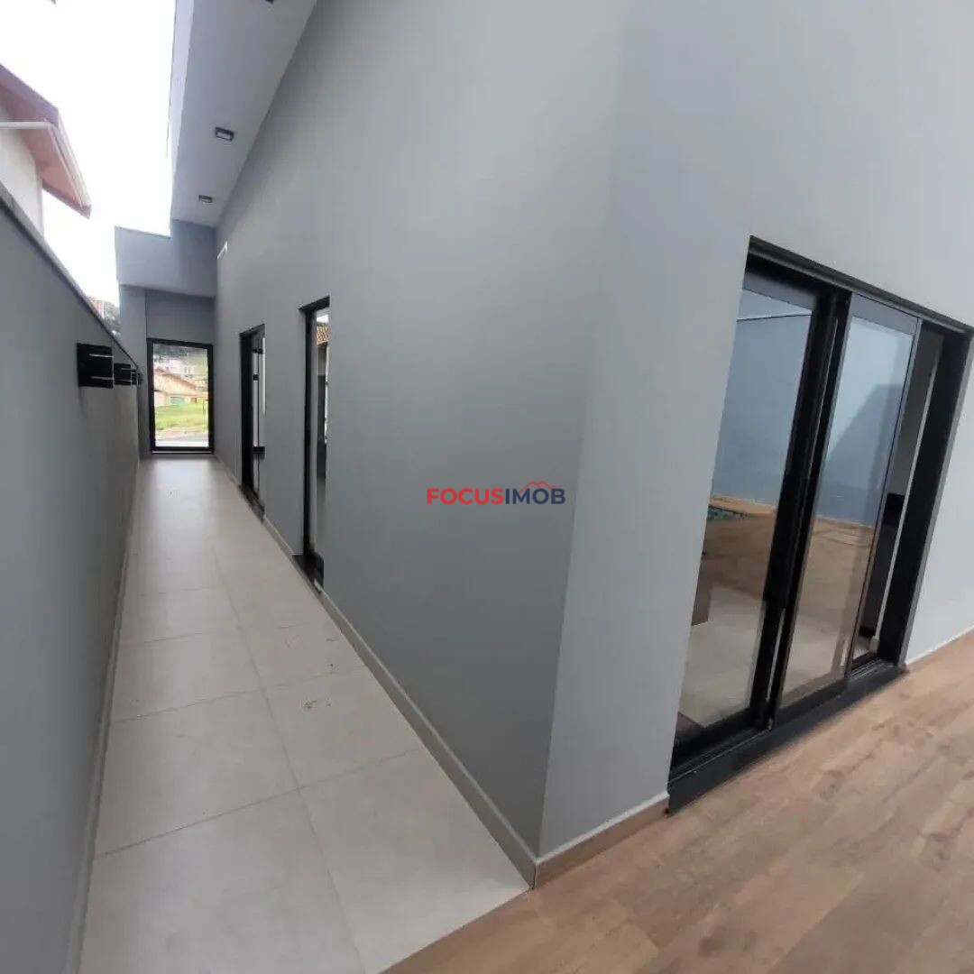 Casa a Venda Águas de Lindóia