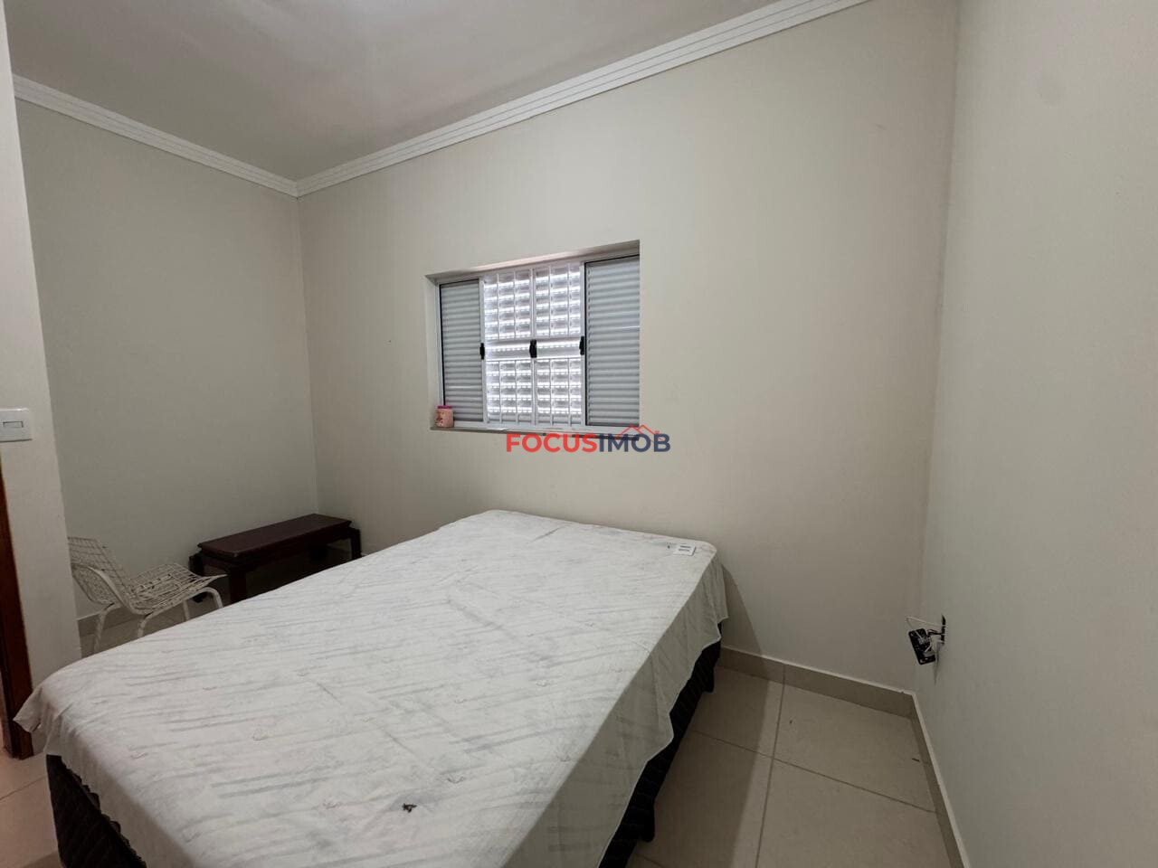 Chácara Completa com 2.000 m², Casas, Piscina e Energia Solar – Porteira Fechada