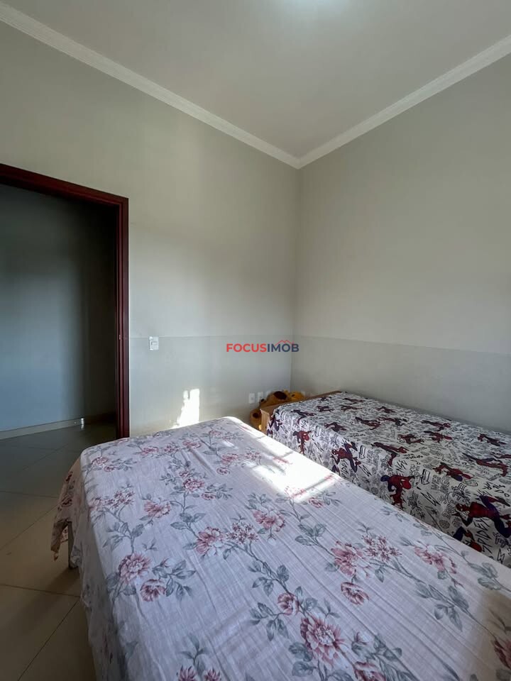 CASA DISPONÍVEL NO JARDIM CAMARGO
