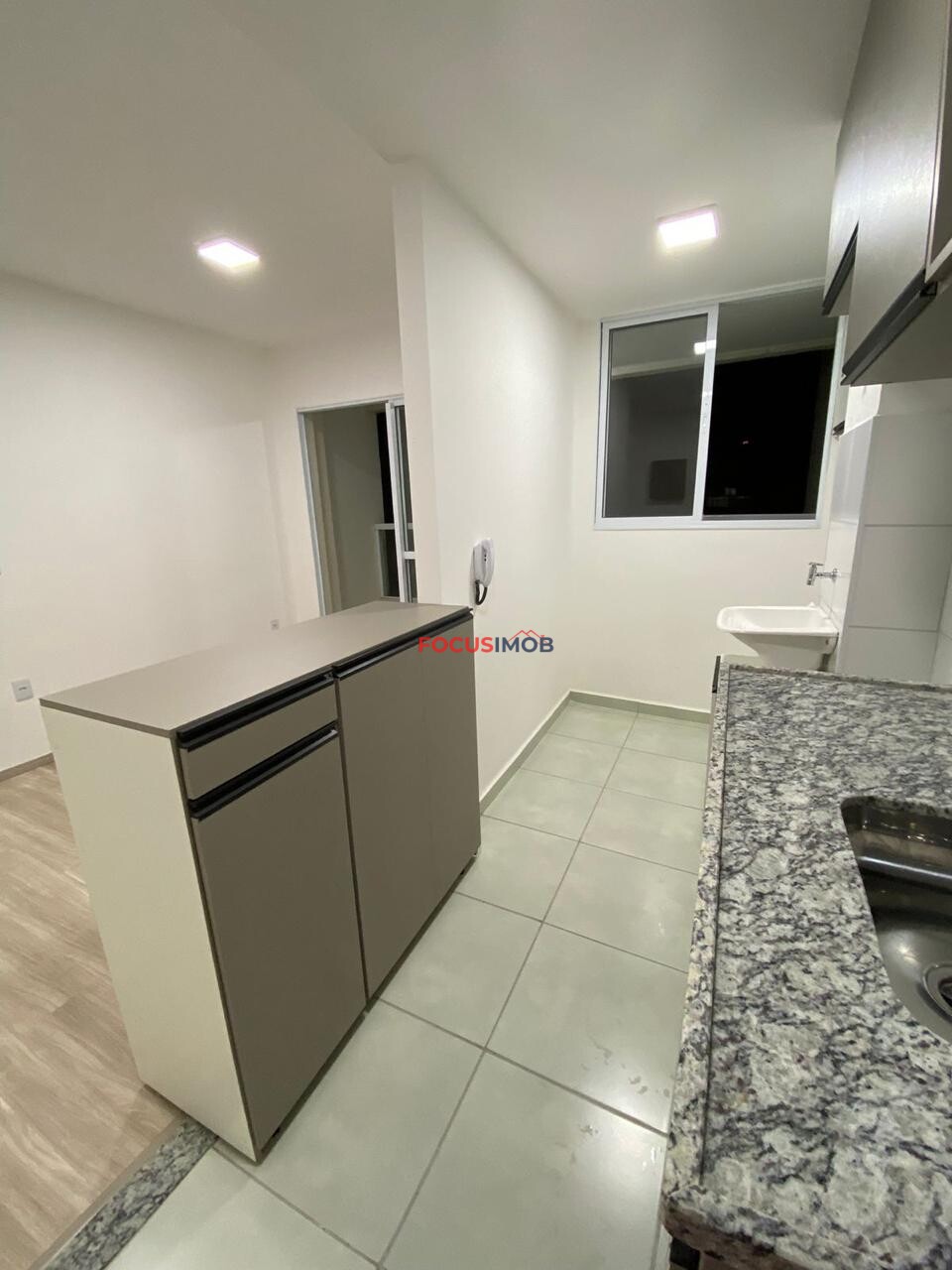 APARTAMENTO CONDOMÍNIO PORTAL DAS ROSAS
