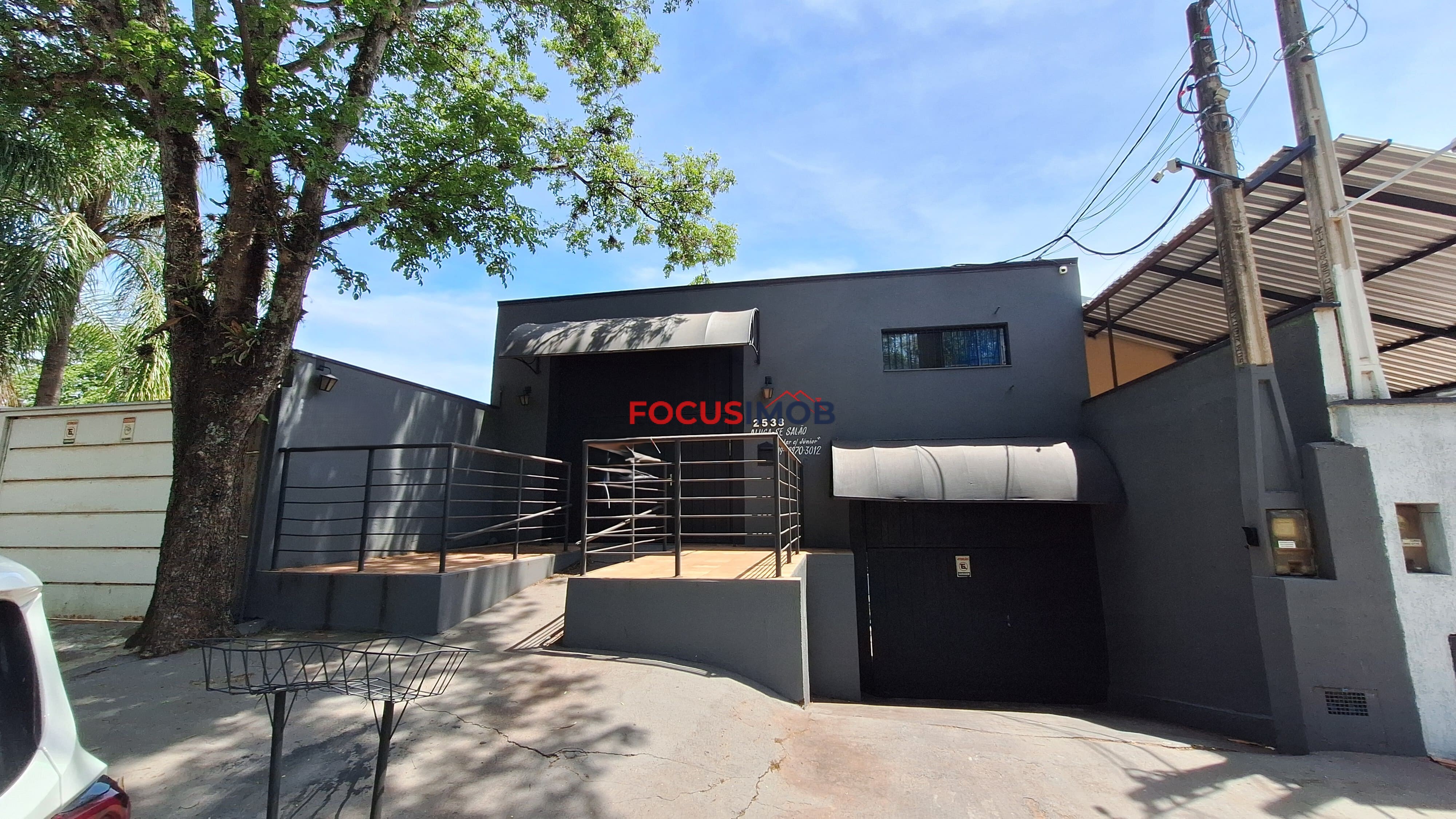 Imóvel comercial disponível para aluguel em região estratégica de Mogi Guaçu - R$4.000,00 Mensal