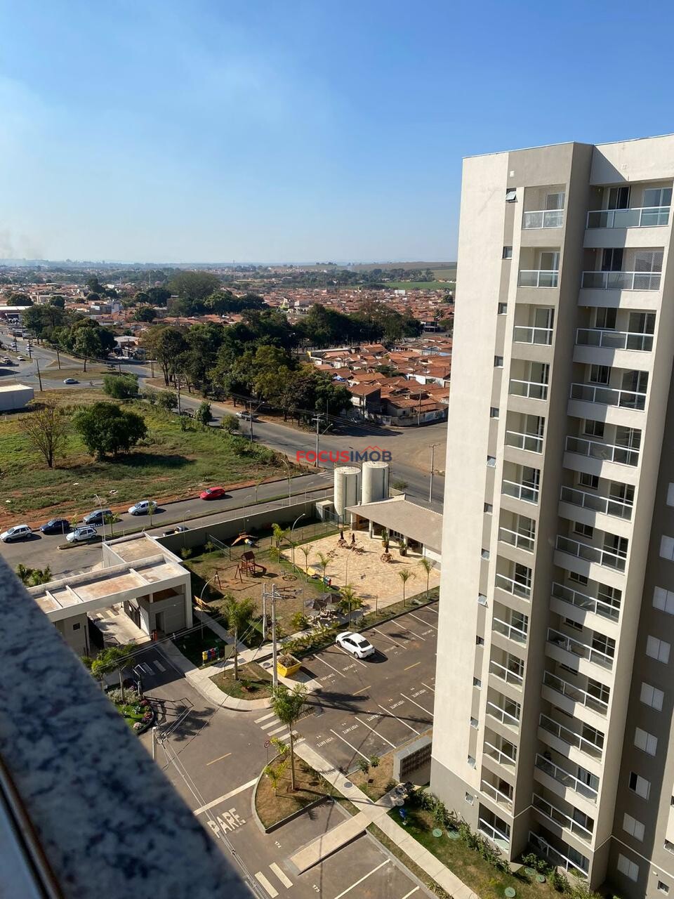 APARTAMENTO CONDOMÍNIO PORTAL DAS ROSAS