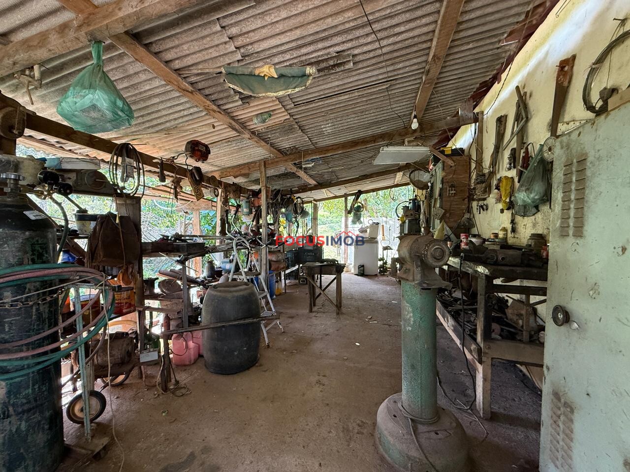 Oportunidade!!! Pesqueiro em pleno funcionamento com possibilidade para rede hoteleira