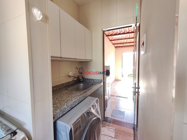 Ótima casa Portal do Lago - Mogi Guaçu - 2 Dormitórios