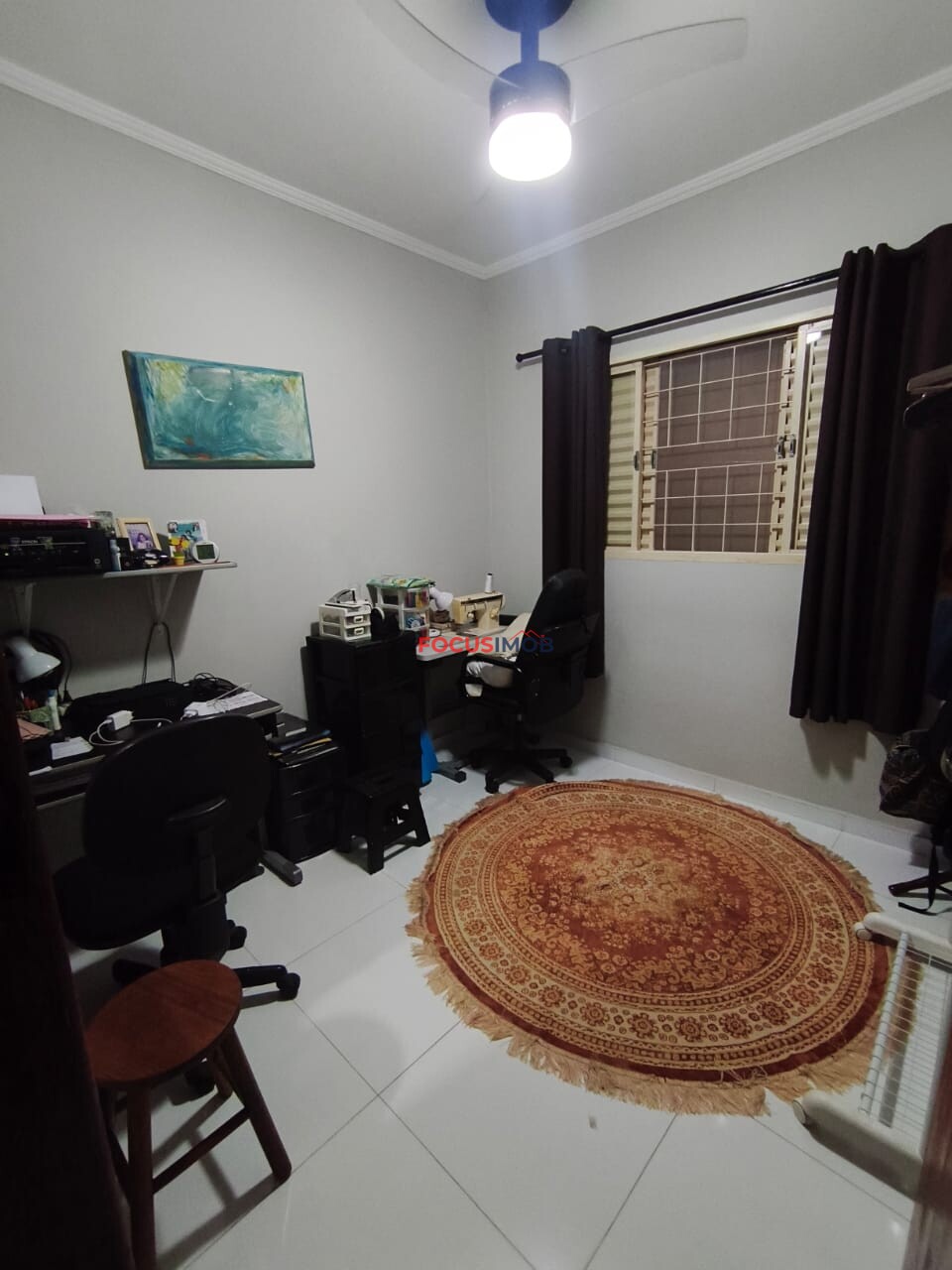 CASA  NO CONDOMÍNIO DR. FALSETTI – MOGI GUAÇU/SP- 3 DORMITÓRIOS