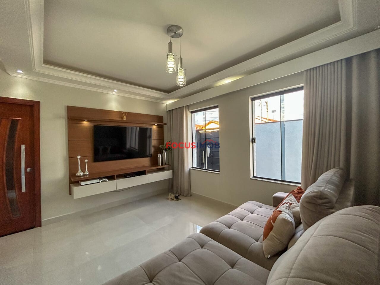 CASA DISPONÍVEL NO JARDIM ITACOLOMY