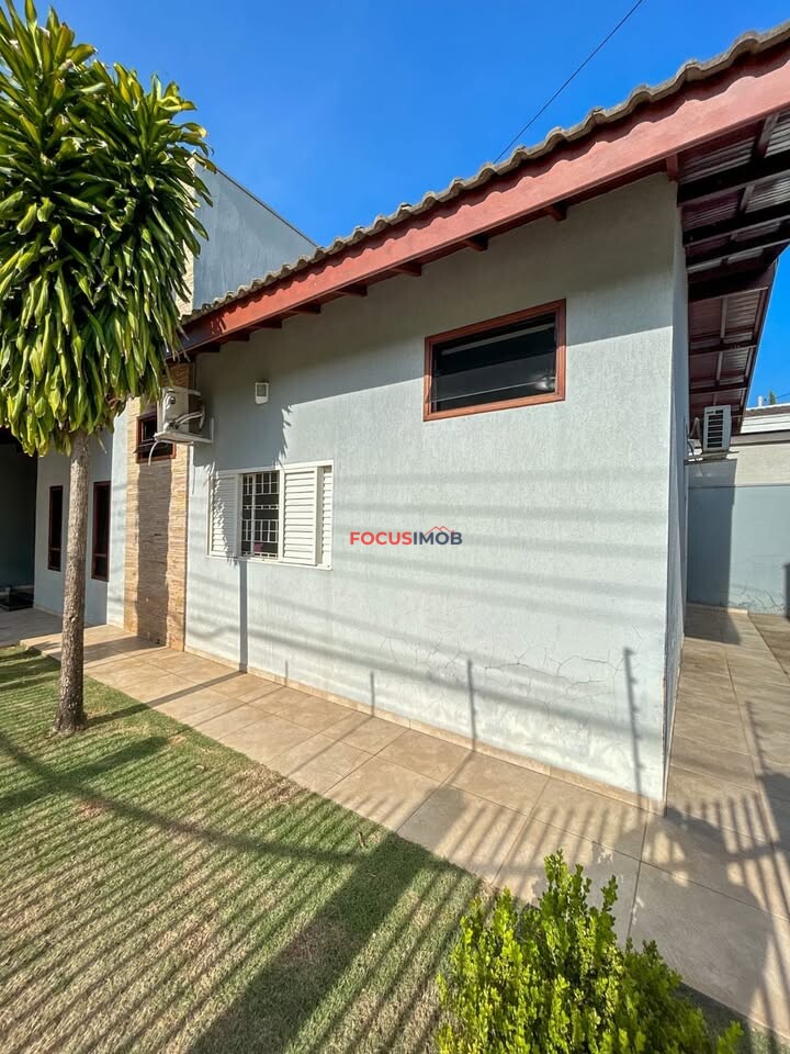 CASA DISPONÍVEL NO JARDIM CAMARGO